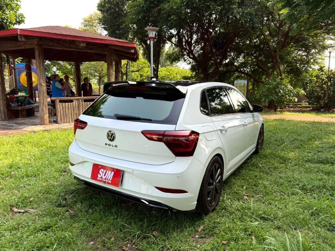VOLKSWAGEN