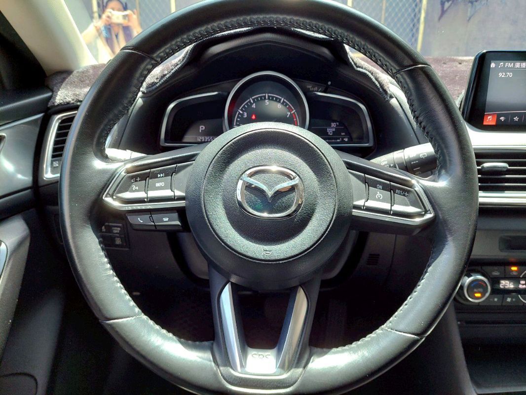 MAZDA