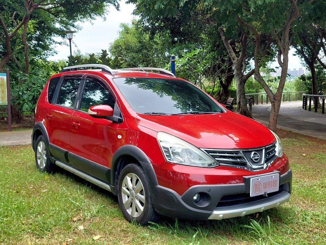 NISSAN