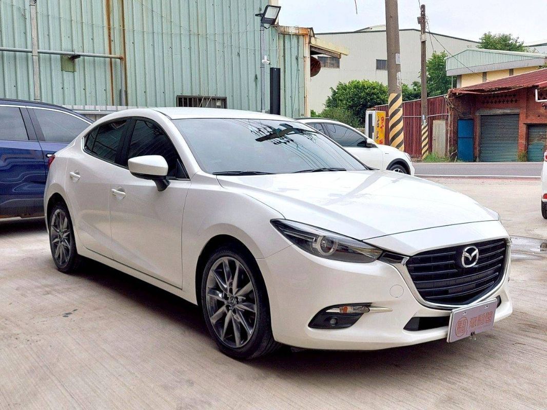 MAZDA