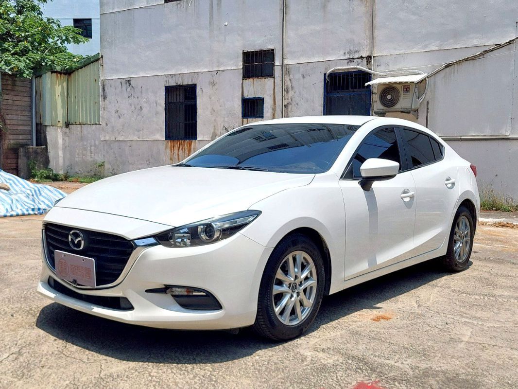 MAZDA MAZDA 3