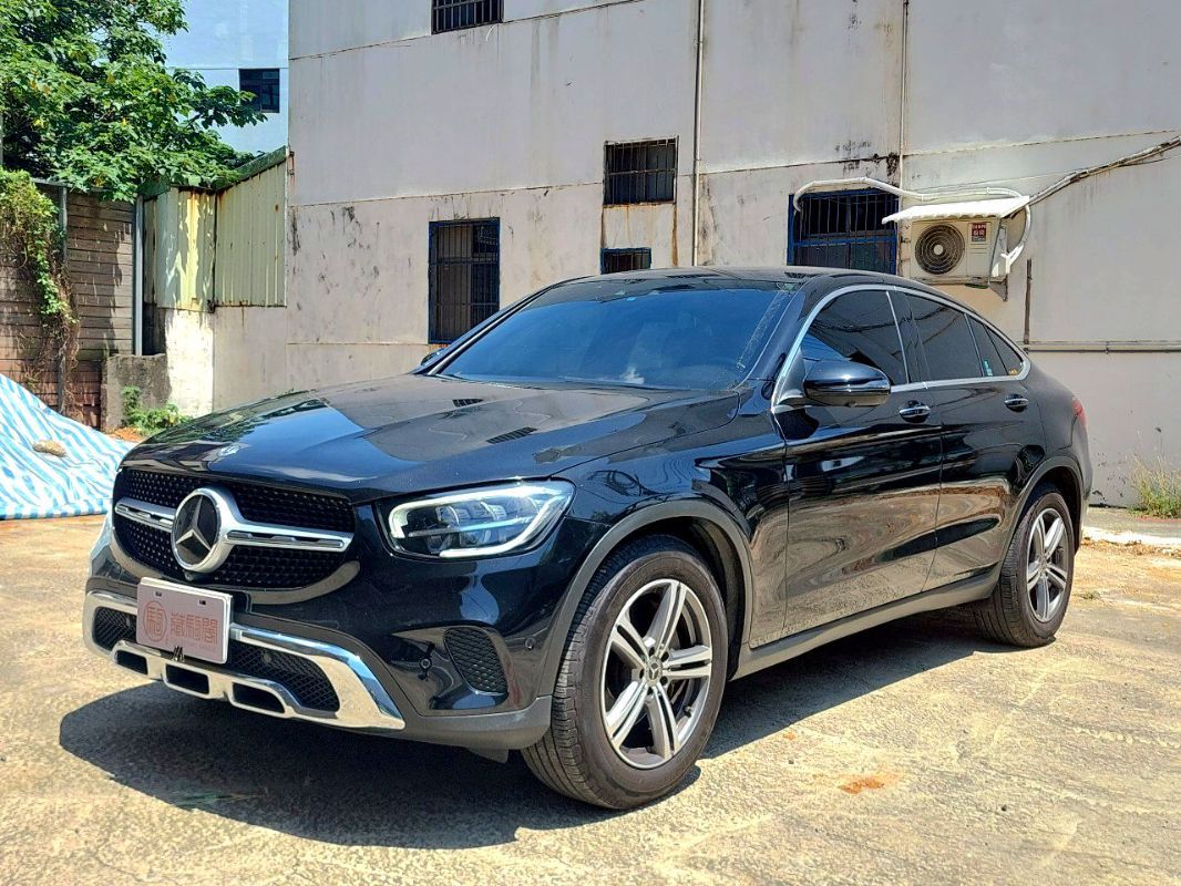 BENZ GLC200
