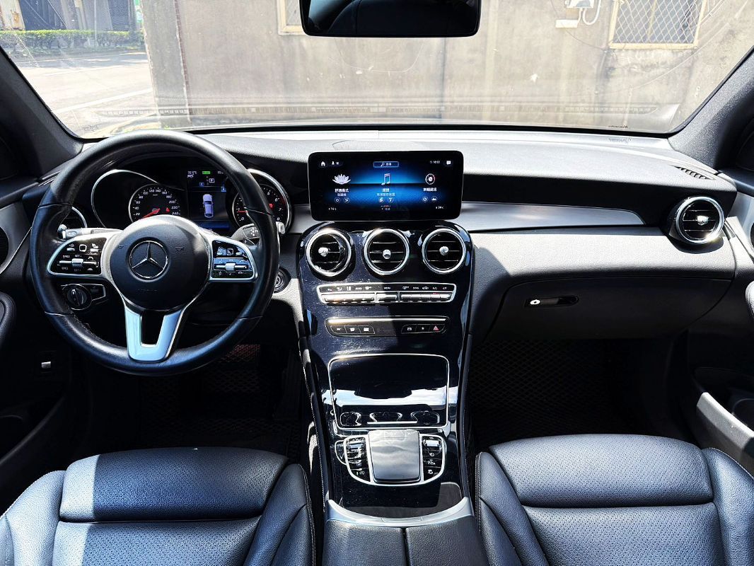 BENZ