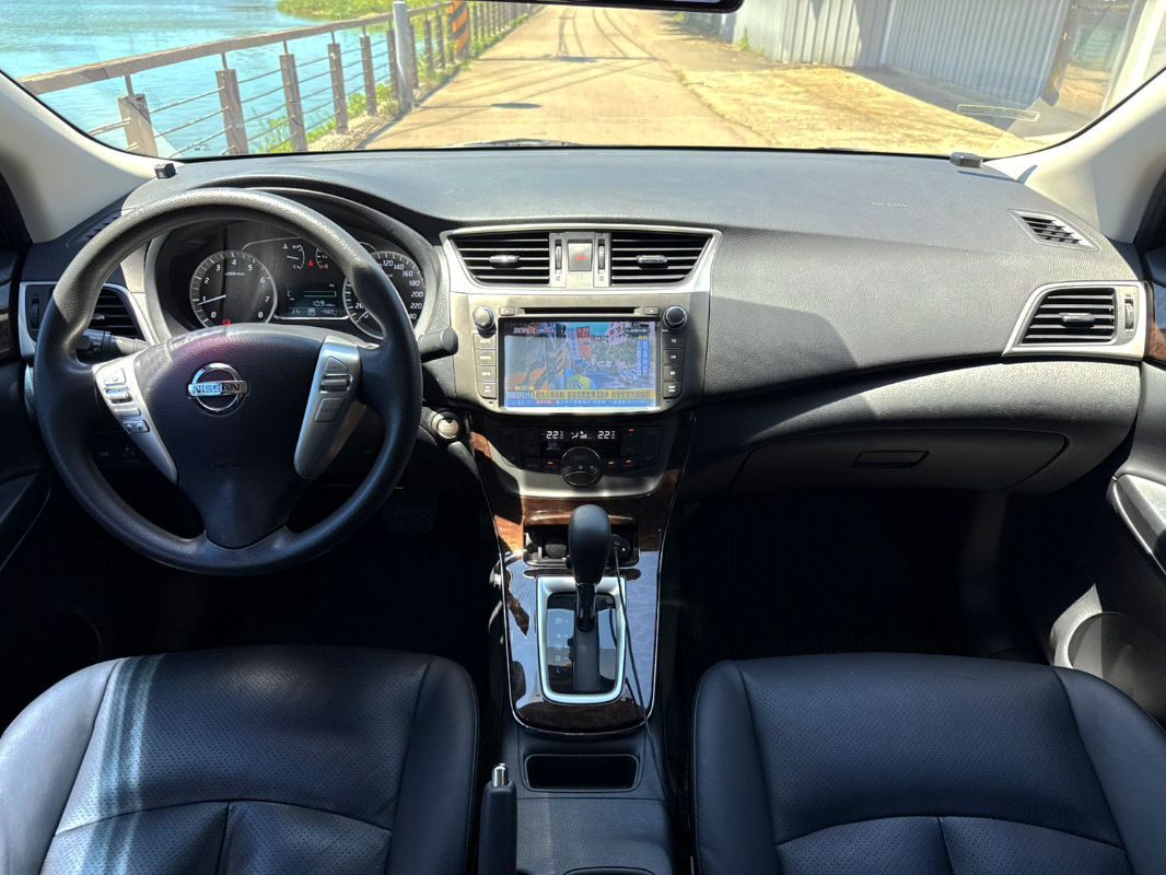 NISSAN