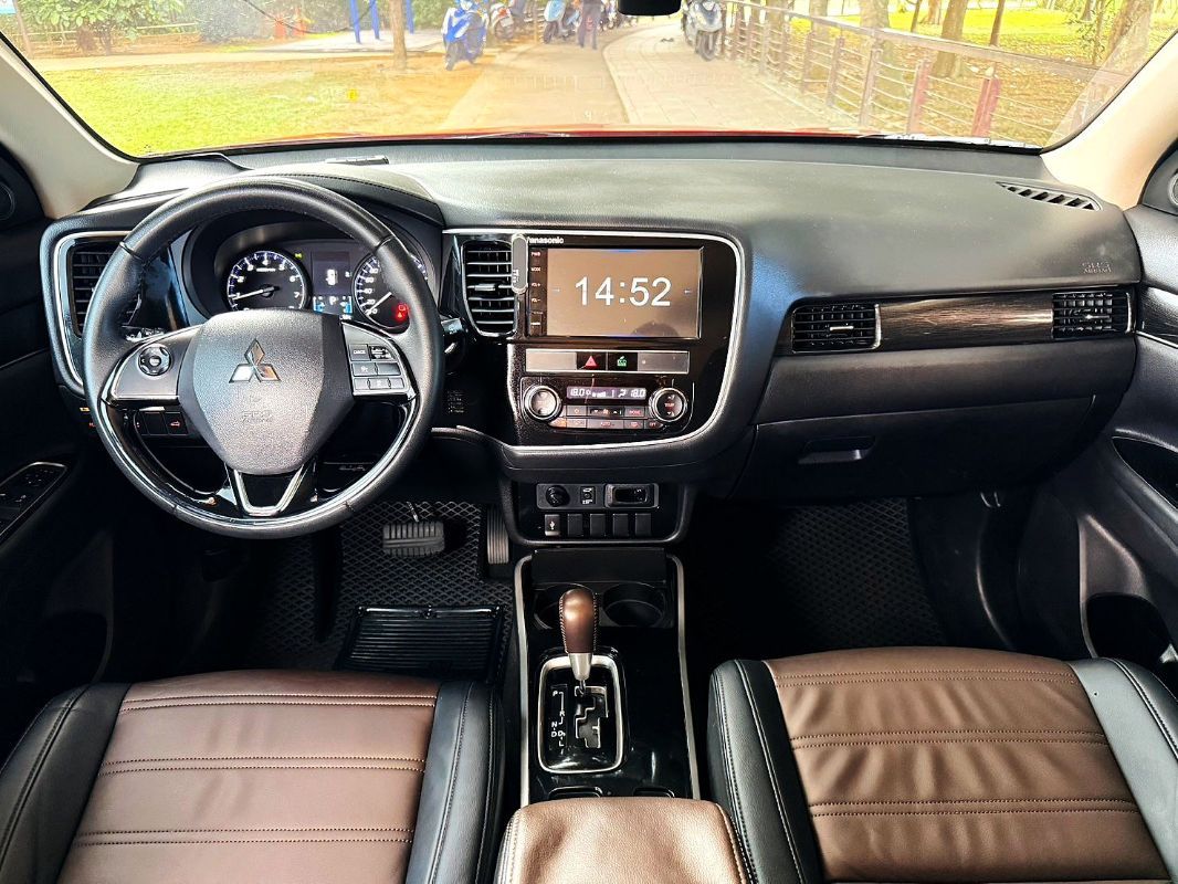 MITSUBISHI