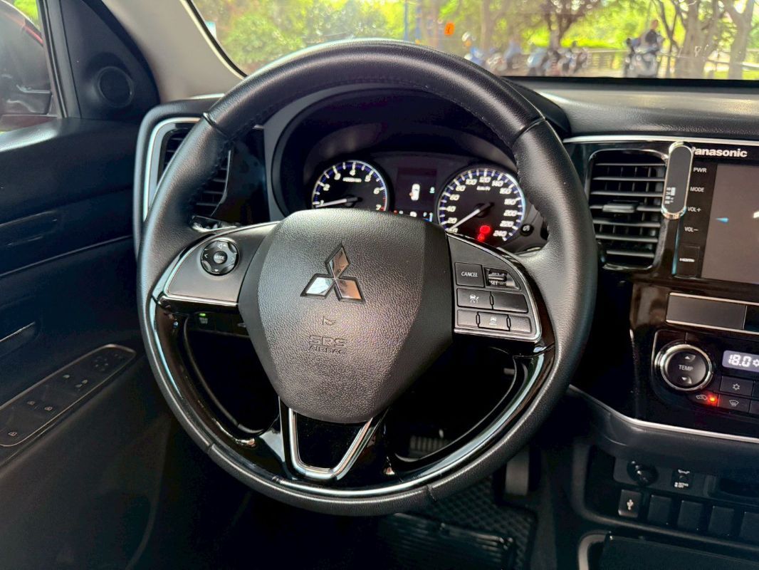MITSUBISHI
