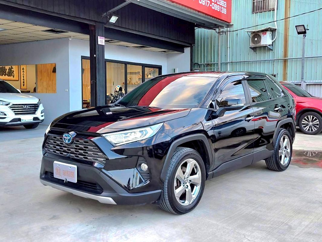TOYOTA RAV4 HYBRID