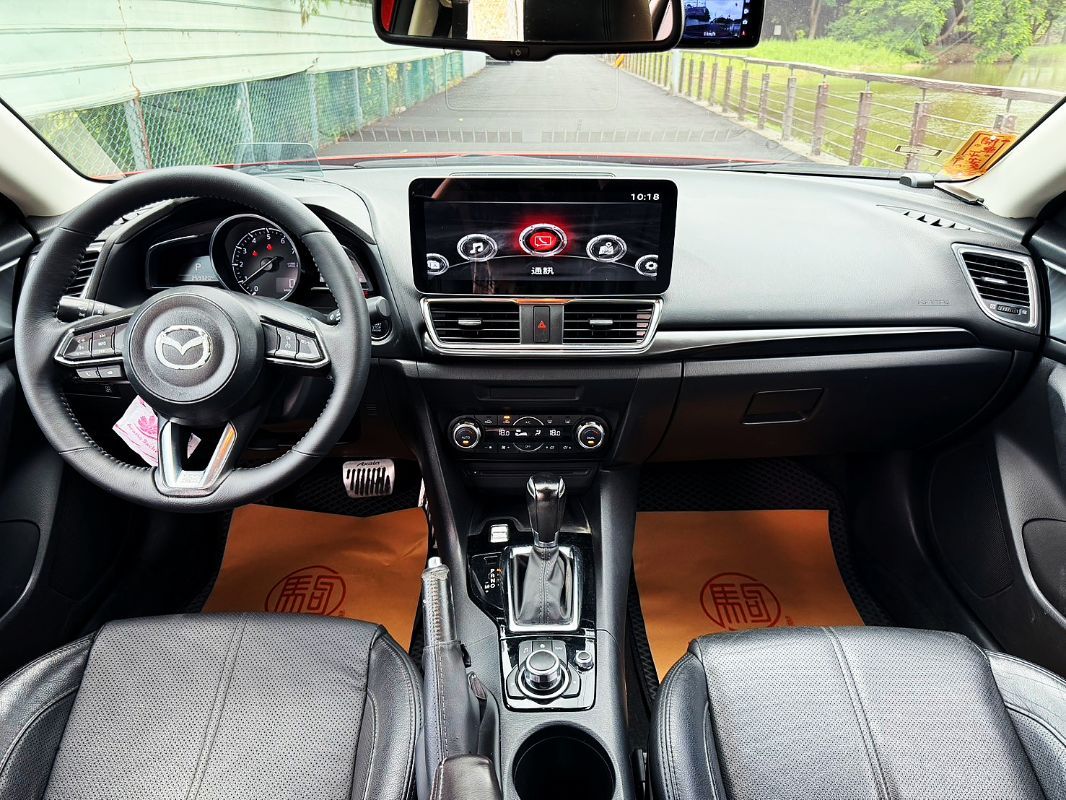 MAZDA